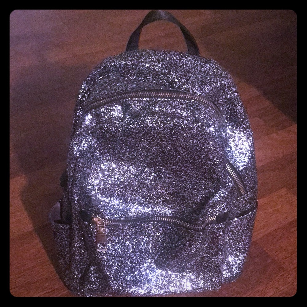 Sparkly Backpack ❤️
